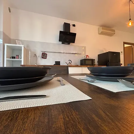 Holiday home Grinder House Caselle Lurani